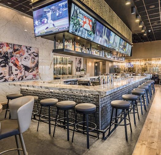 Moxies Dallas Bar Area